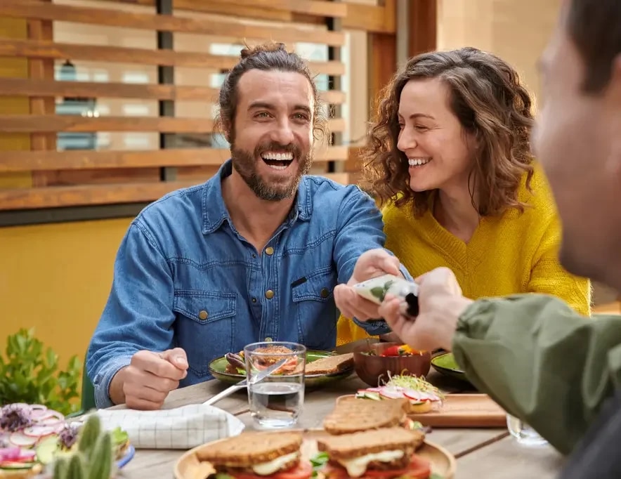 People_laughing