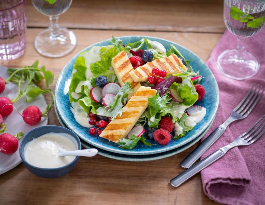Salat_Beeren_Grillkäse