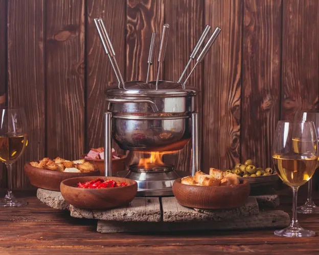 Fondue Sideshot